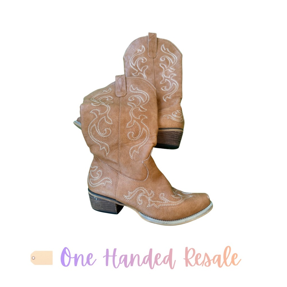 👢Rollda Women's Tan Brown Western Embroidered Detail Mid Heel Boots Cowgirl 9